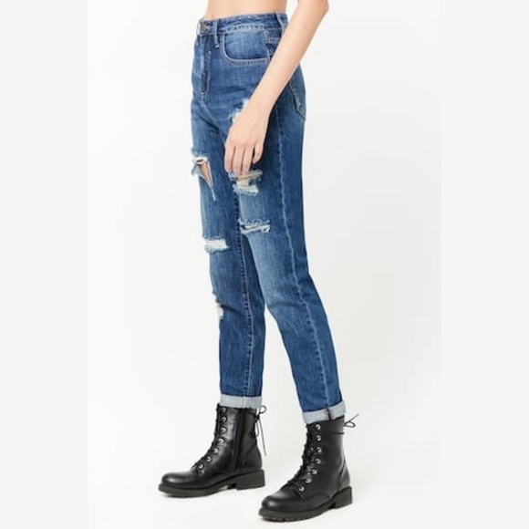 NWT CUFFED DISTRESSED DENIM JEANS - Picture 4 of 8